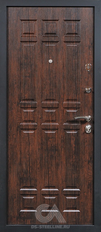 Металлическая дверь Базилика для квартиры, вид изнутри